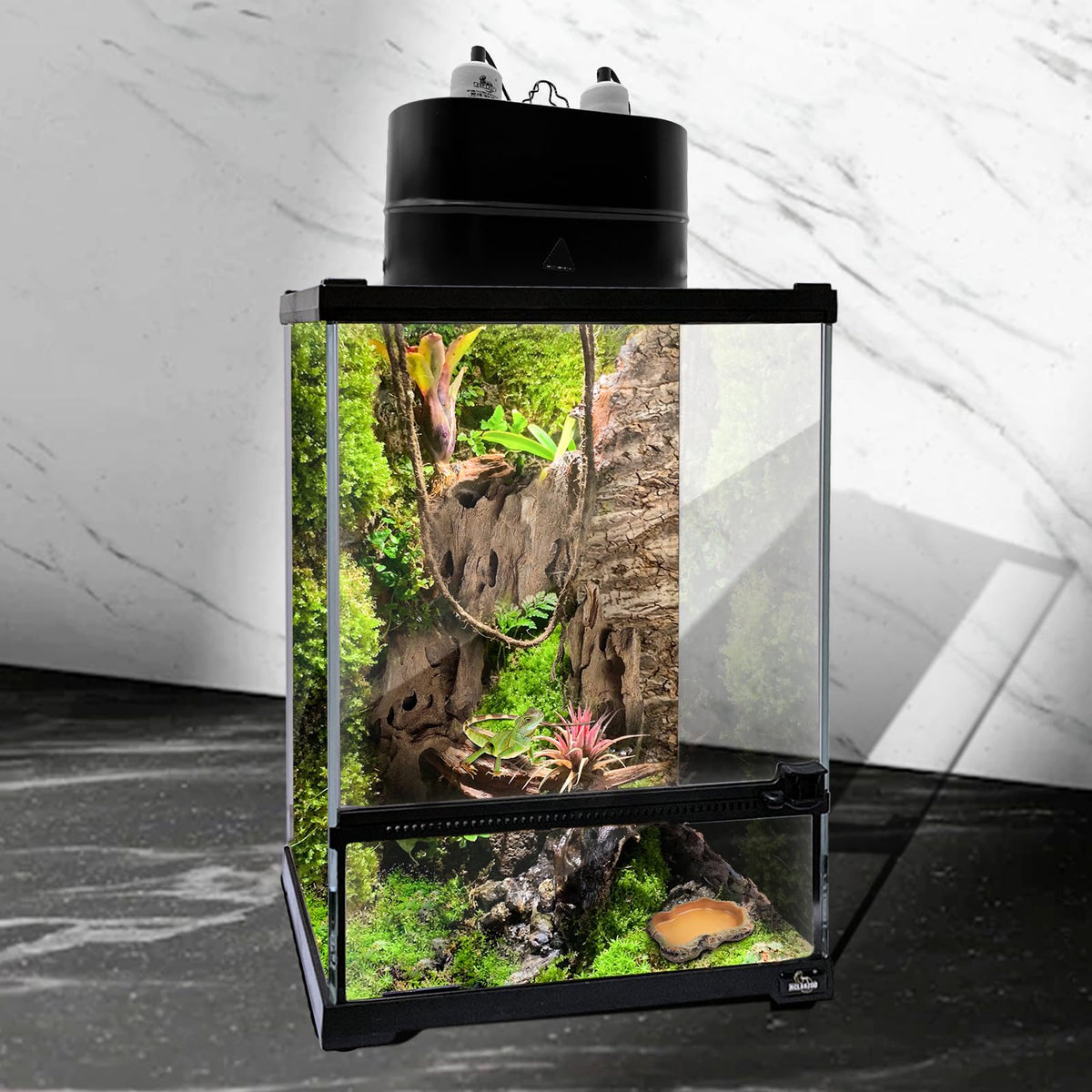Dual Reptile Light Fixture Deep Dome 150W P82296