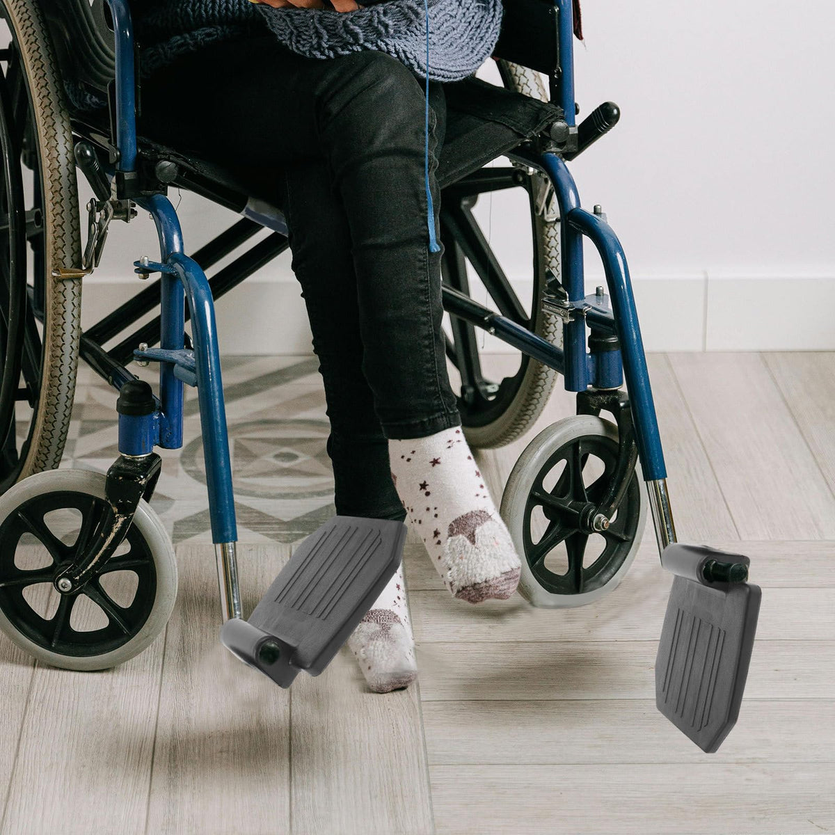 Heavy Duty Wheelchair Footrest 2pcs E6853